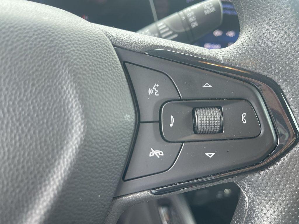 used 2025 Chevrolet TrailBlazer car, priced at $23,398