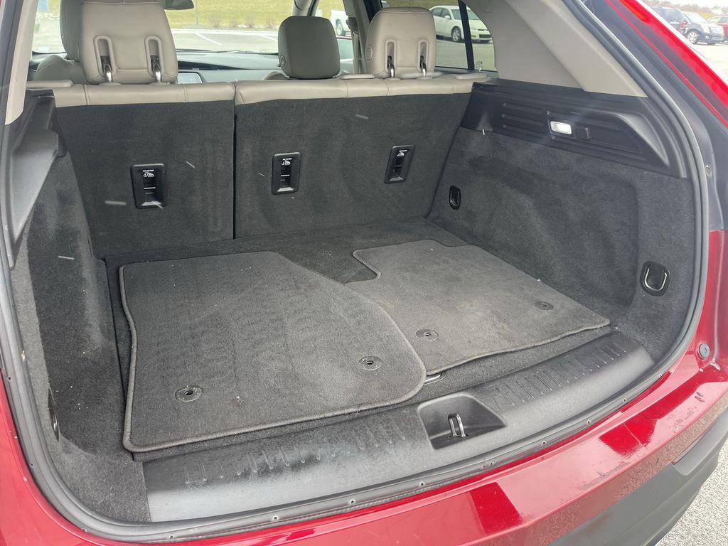 used 2019 Cadillac XT4 car, priced at $16,801