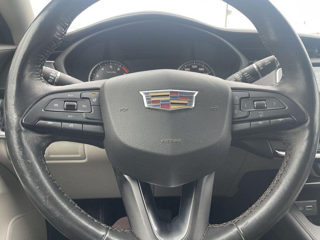 used 2019 Cadillac XT4 car, priced at $16,801