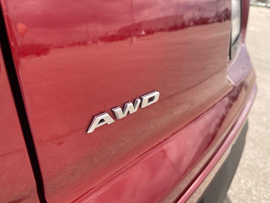 used 2023 Cadillac XT4 car, priced at $29,000