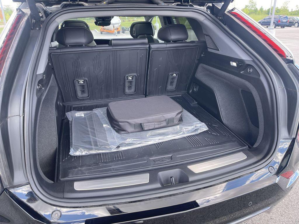 used 2025 Cadillac OPTIQ car, priced at $45,249