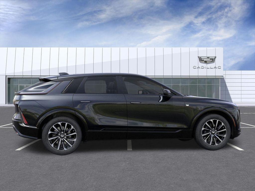 new 2026 Cadillac LYRIQ car