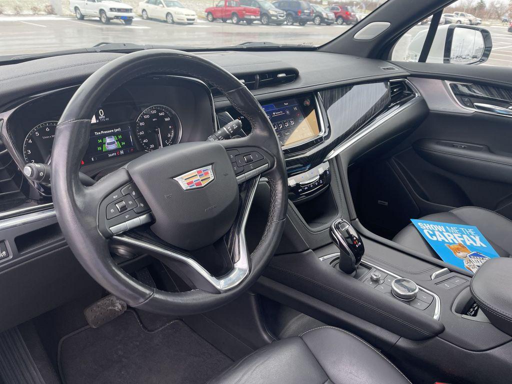 used 2023 Cadillac XT6 car, priced at $36,800