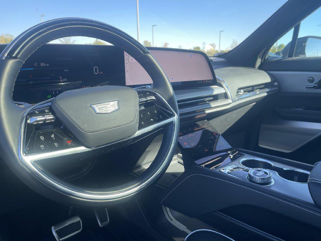 used 2026 Cadillac VISTIQ car, priced at $81,059