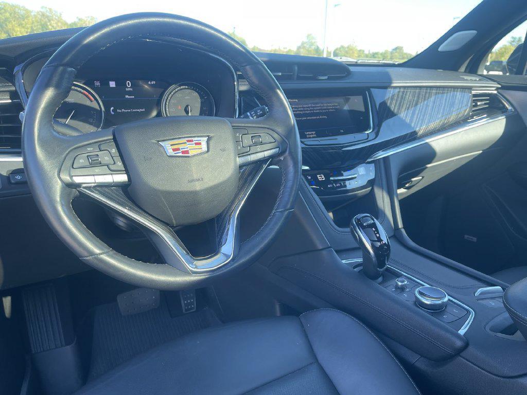 used 2024 Cadillac XT6 car, priced at $39,444