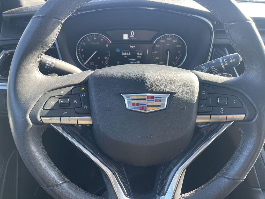 used 2024 Cadillac XT6 car, priced at $47,089