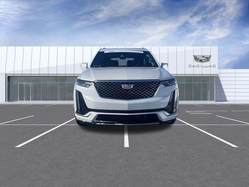 used 2024 Cadillac XT6 car, priced at $47,089