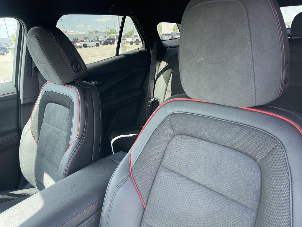 used 2025 Chevrolet Blazer EV car, priced at $33,188