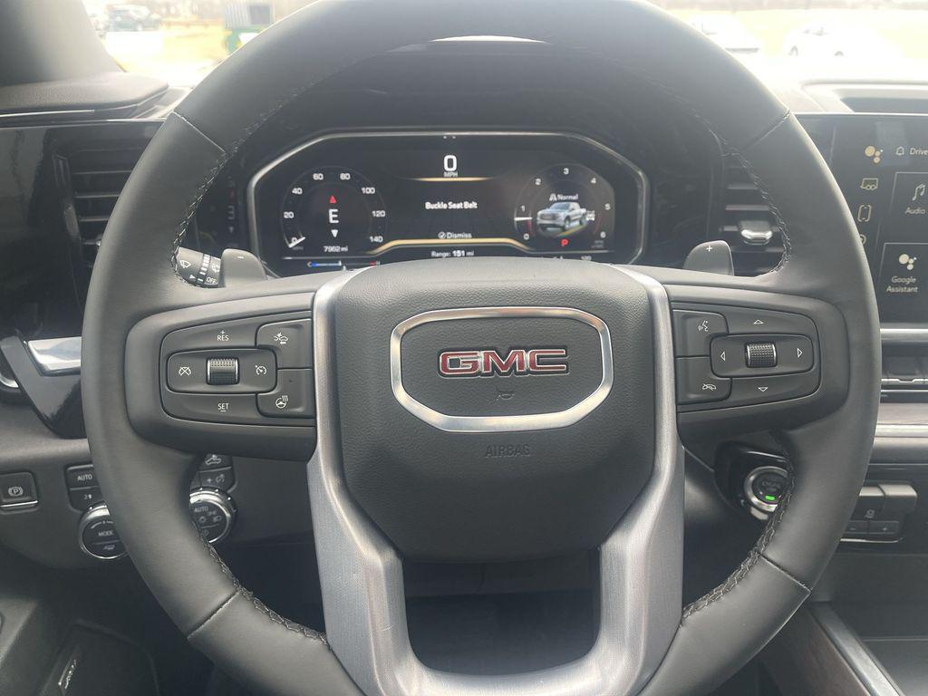 used 2025 GMC Sierra 1500 car, priced at $52,155