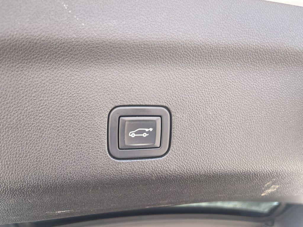 used 2021 Chevrolet Tahoe car, priced at $38,461
