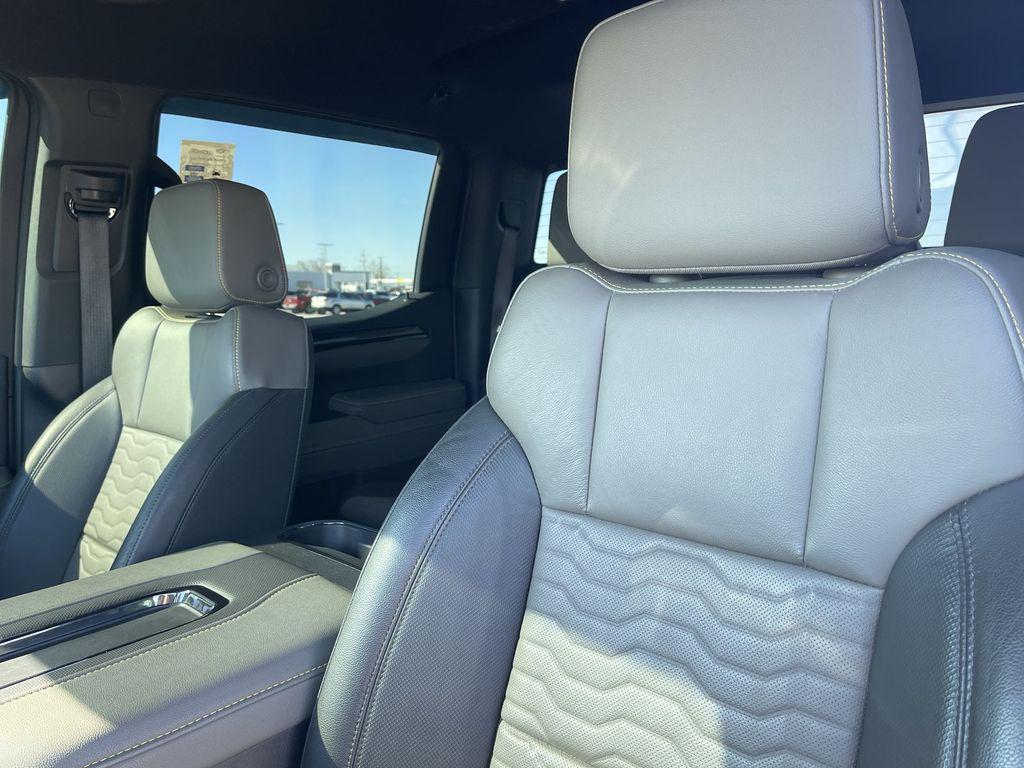 used 2022 Chevrolet Silverado 1500 car, priced at $49,970