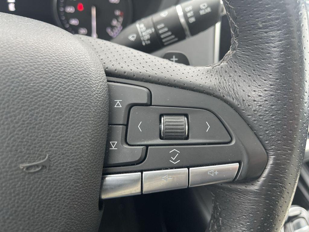 used 2023 Cadillac XT4 car, priced at $29,469