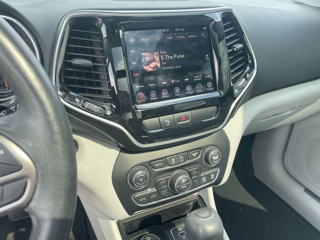 used 2019 Jeep Cherokee car, priced at $17,943