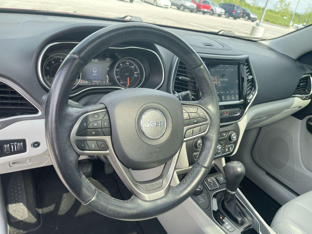 used 2019 Jeep Cherokee car, priced at $17,943