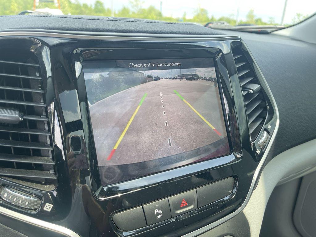 used 2019 Jeep Cherokee car, priced at $17,943