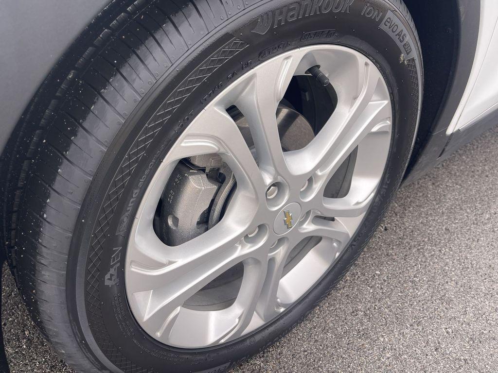 used 2021 Chevrolet Bolt EV car, priced at $12,389