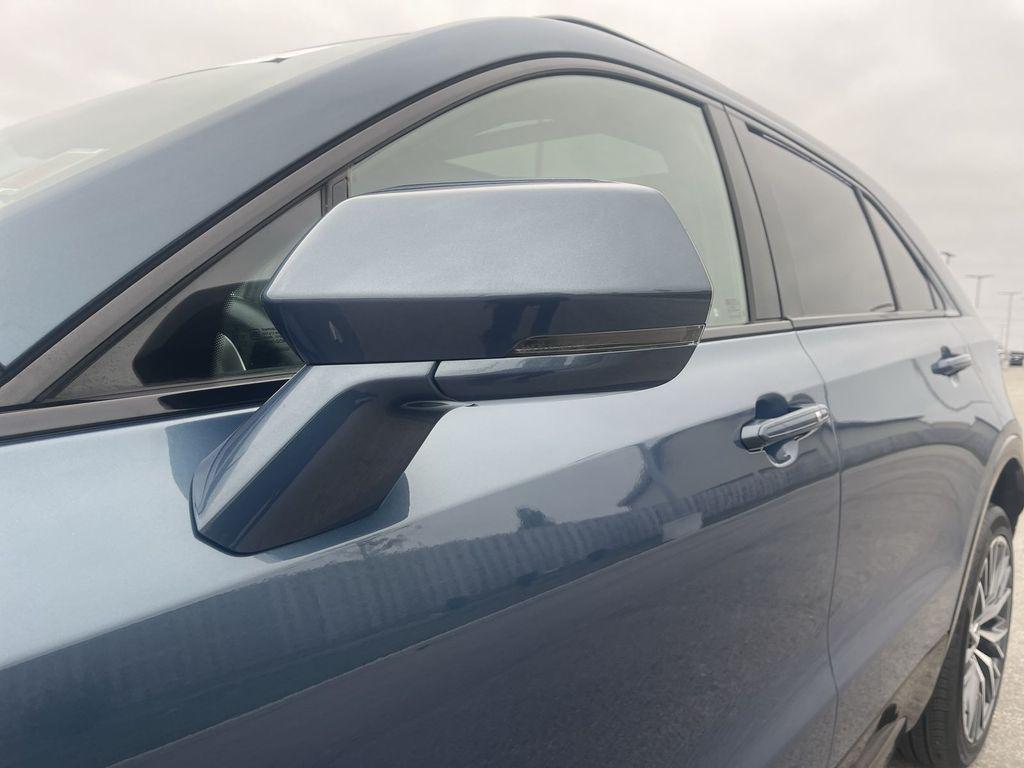 used 2024 Cadillac XT4 car, priced at $38,336