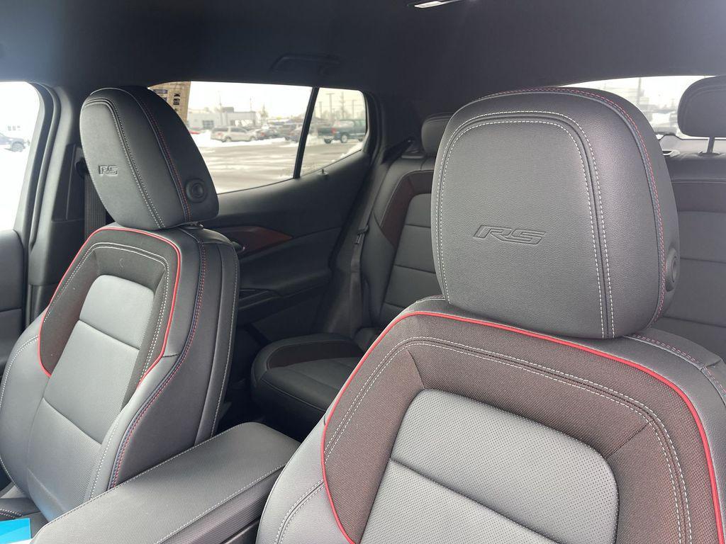 used 2024 Chevrolet Equinox EV car, priced at $25,791