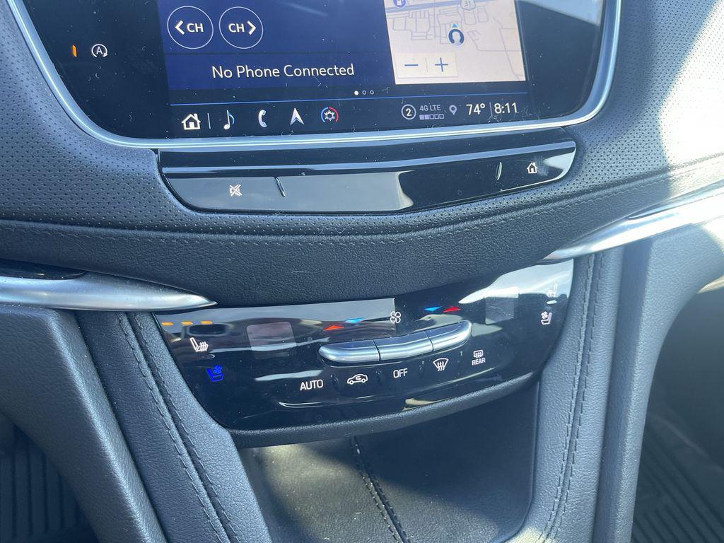used 2024 Cadillac XT5 car, priced at $36,734