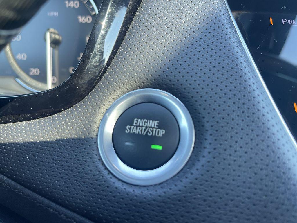 used 2024 Cadillac XT5 car, priced at $36,734