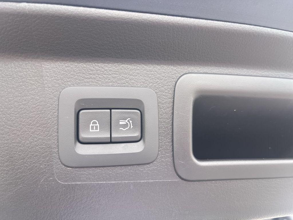 used 2025 Mazda CX-50 car, priced at $27,900