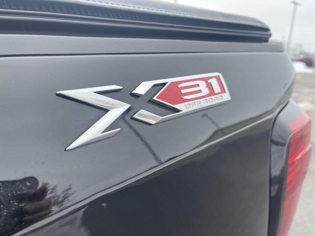 used 2023 GMC Sierra 1500 car, priced at $38,400