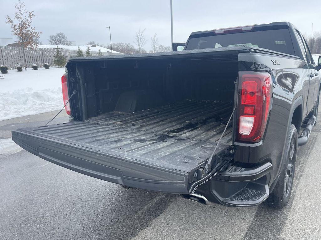 used 2023 GMC Sierra 1500 car, priced at $38,400