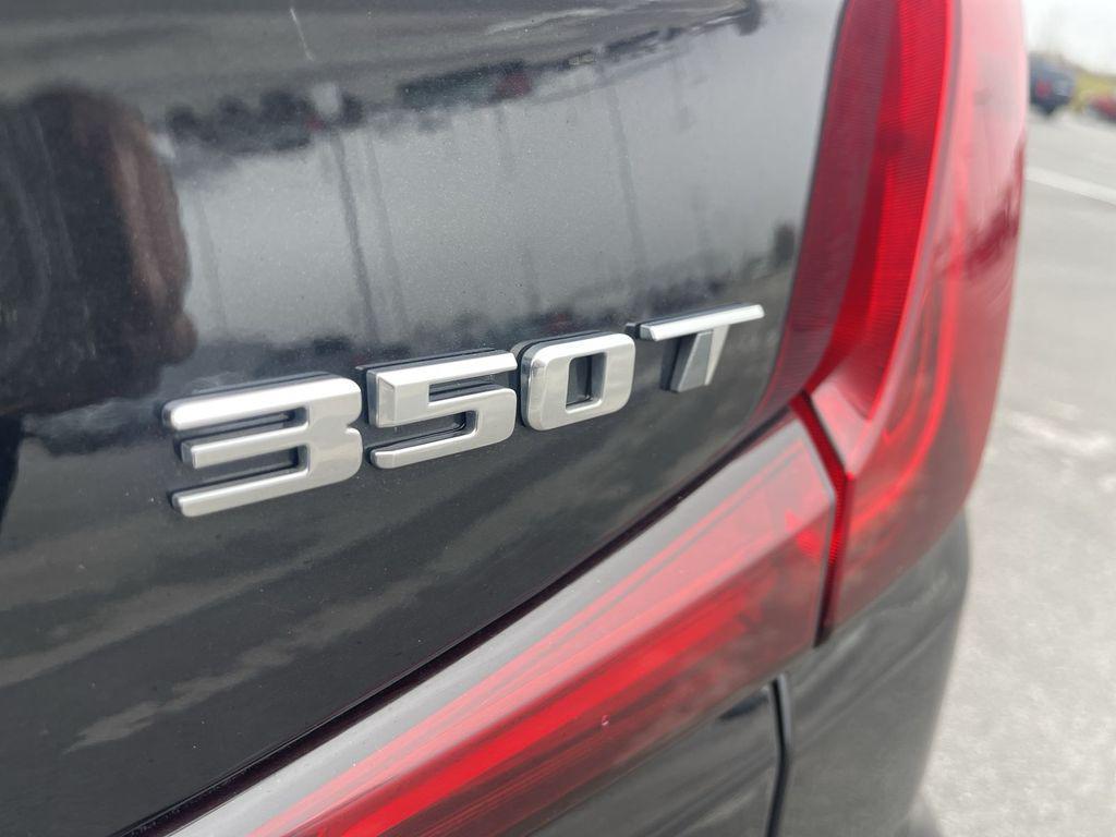 used 2025 Cadillac XT4 car, priced at $34,644