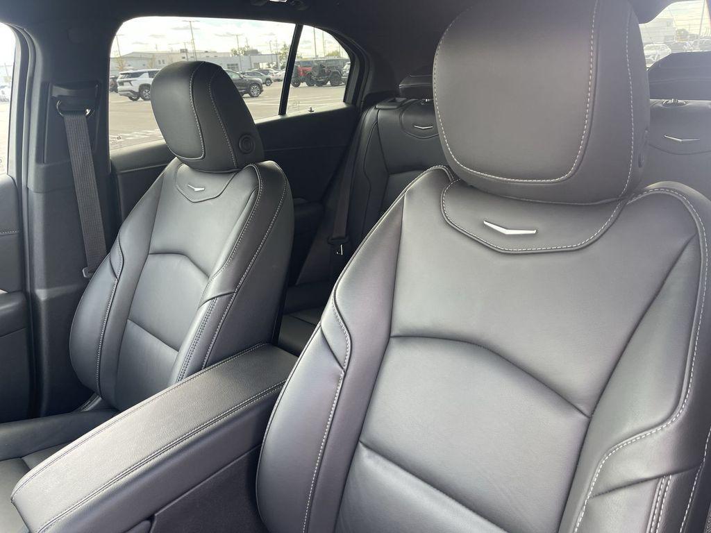 used 2025 Cadillac XT4 car, priced at $34,644