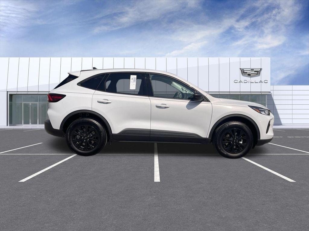 used 2025 Ford Escape car, priced at $22,400