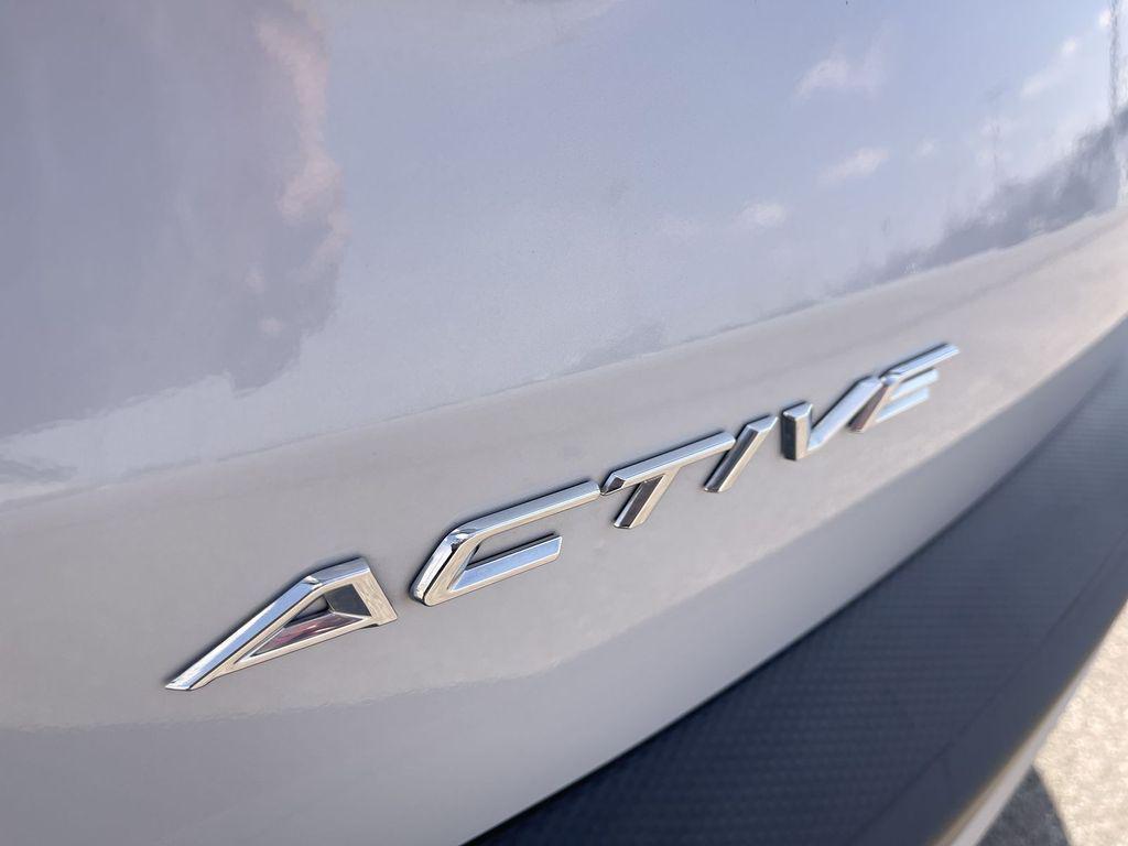 used 2025 Ford Escape car, priced at $22,400