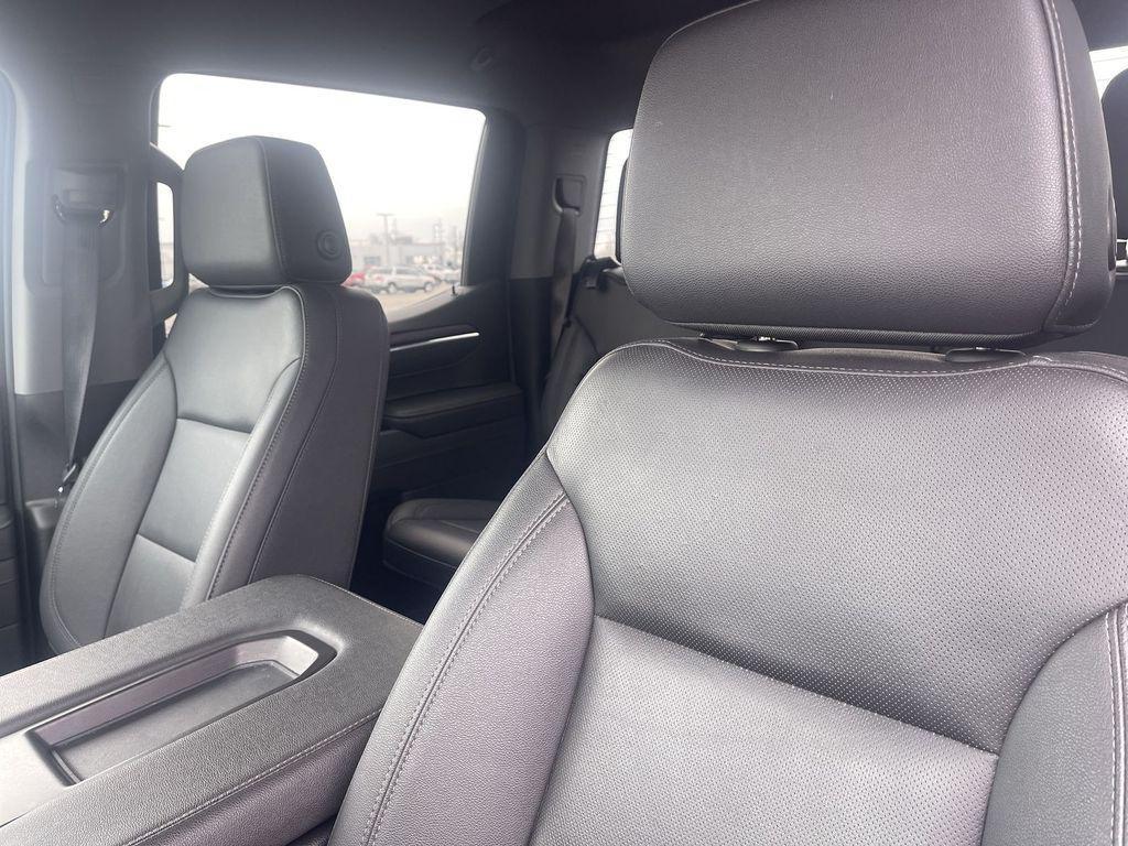 used 2025 GMC Sierra 1500 car, priced at $41,000