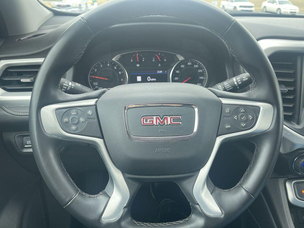 used 2023 GMC Acadia car, priced at $29,098