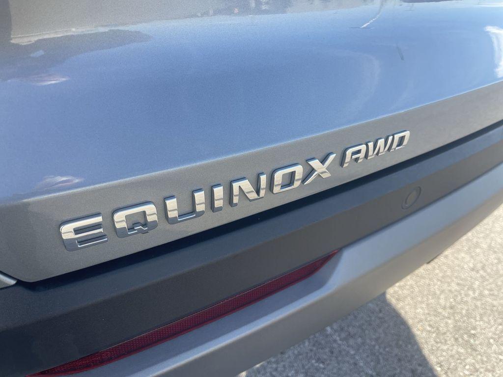 used 2025 Chevrolet Equinox car, priced at $25,426