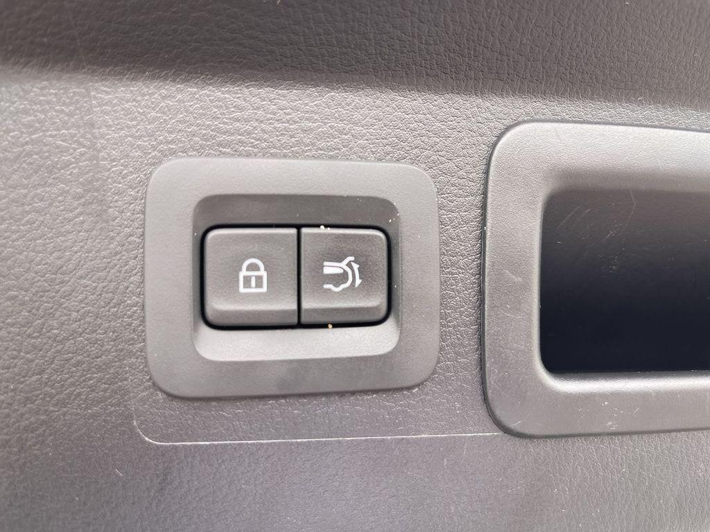 used 2024 Mazda CX-50 car, priced at $23,197