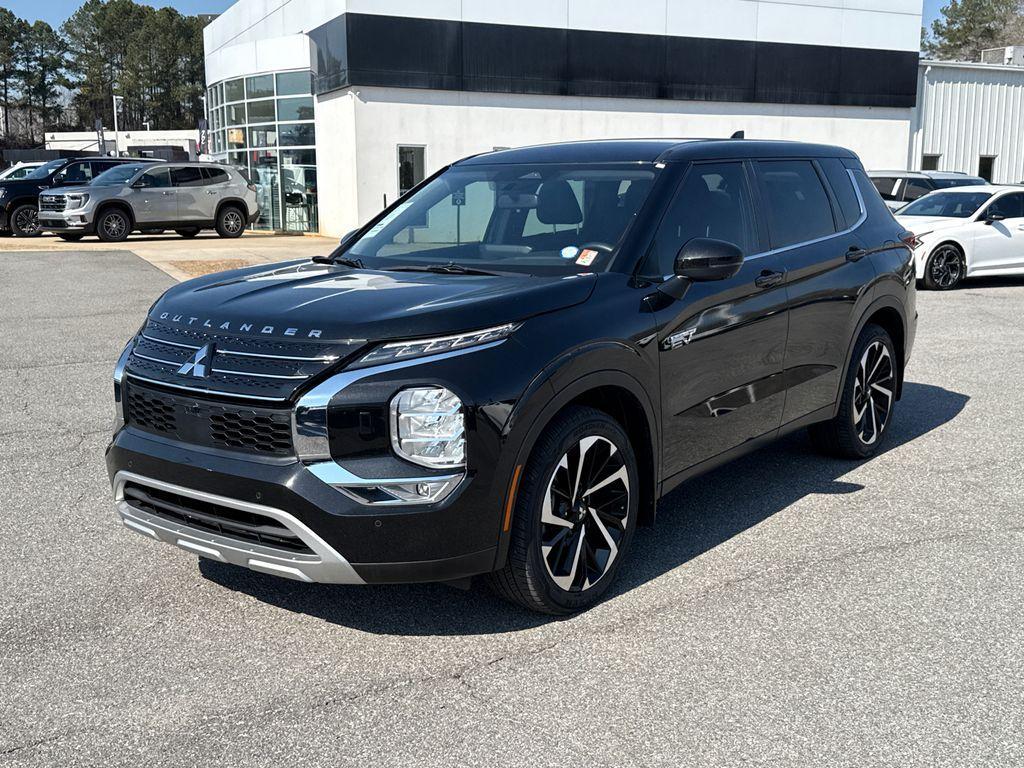 used 2023 Mitsubishi Outlander PHEV car, priced at $27,598