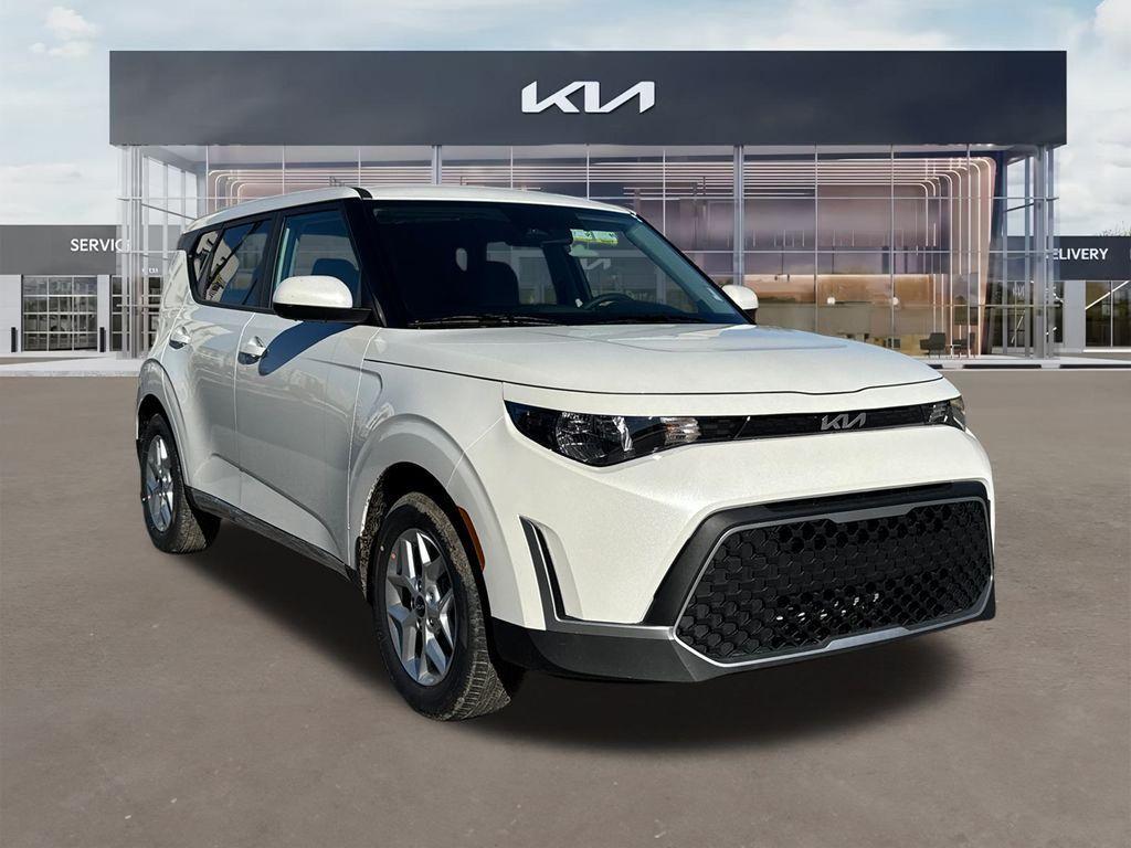 new 2025 Kia Soul car, priced at $21,959