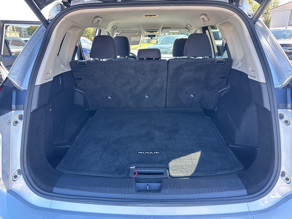 used 2024 Nissan Rogue car, priced at $19,898