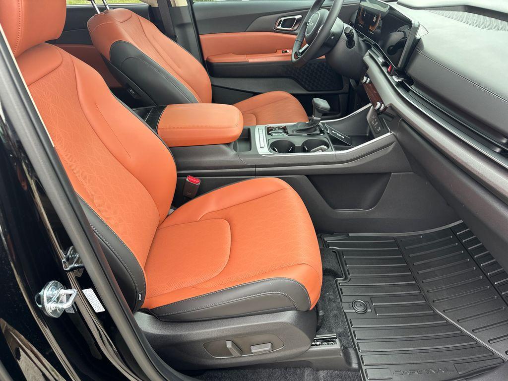 new 2026 Kia Carnival car, priced at $42,235
