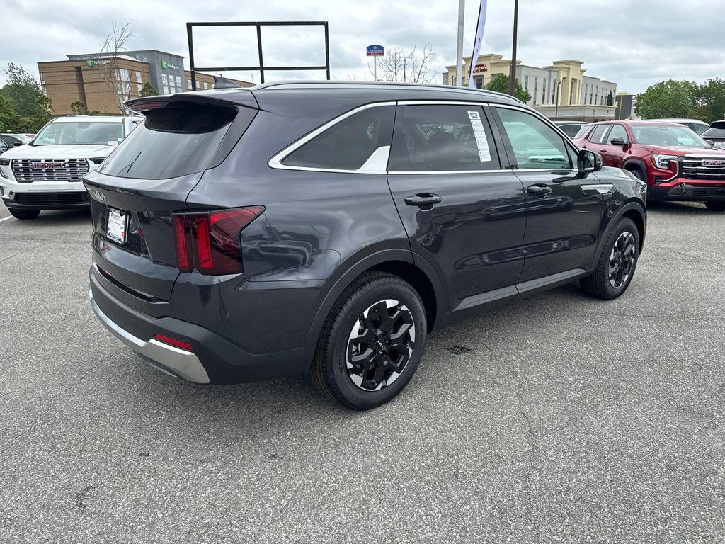 new 2025 Kia Sorento car, priced at $36,385