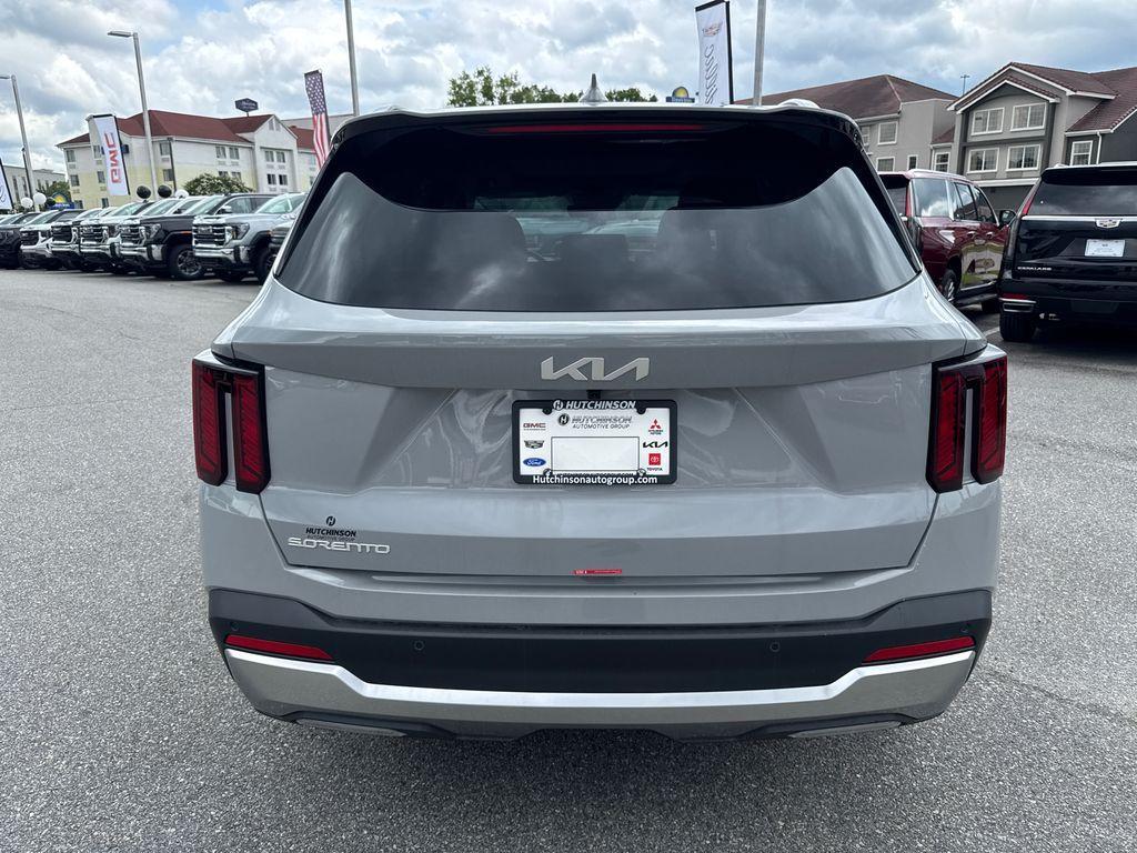 new 2025 Kia Sorento car, priced at $36,651