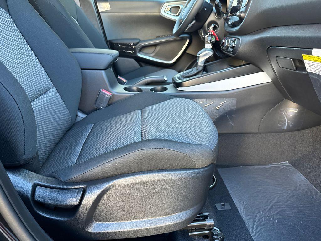 new 2025 Kia Soul car, priced at $21,822