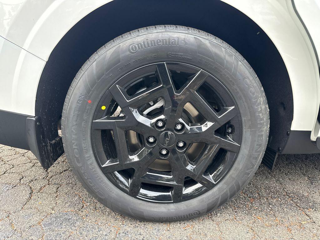 new 2026 Kia Carnival Hybrid car