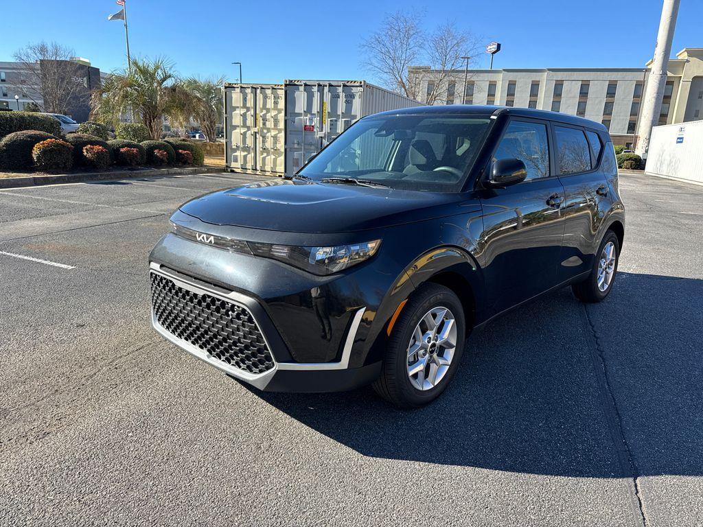 new 2025 Kia Soul car, priced at $21,822