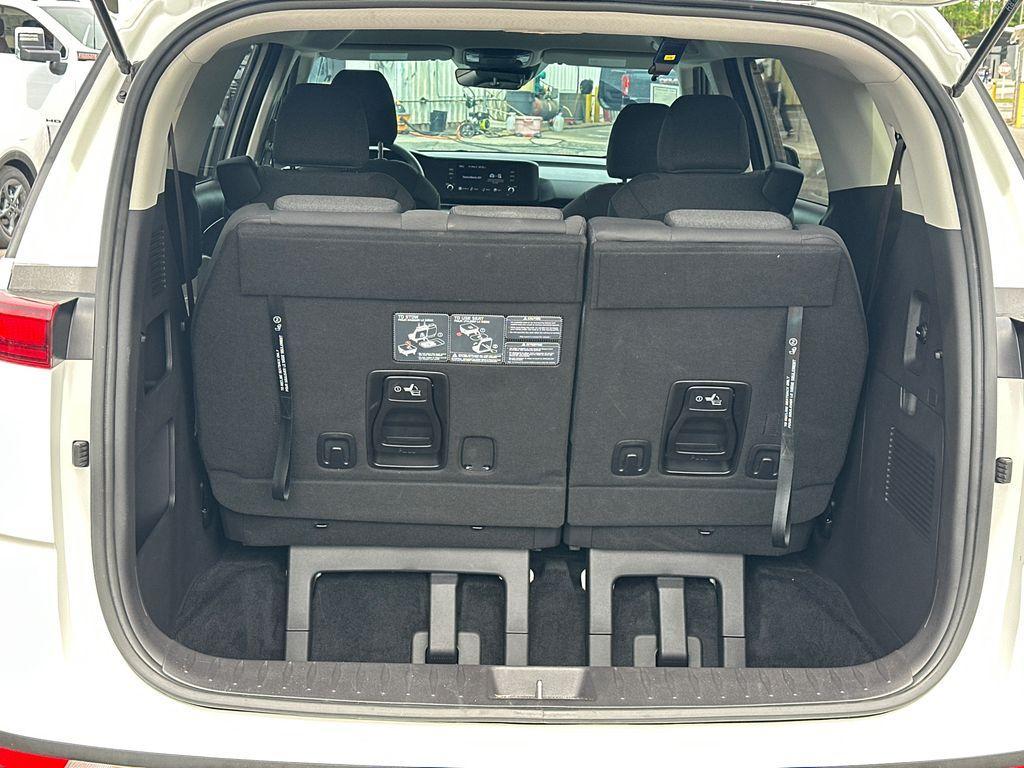 used 2023 Kia Carnival car, priced at $32,498