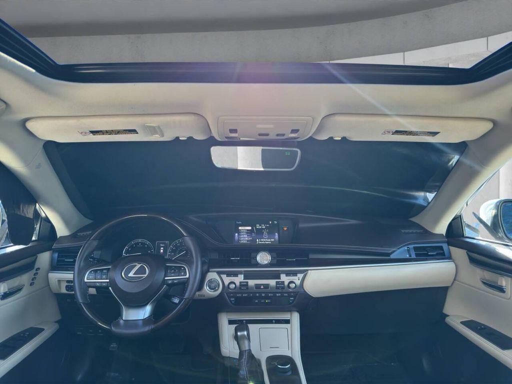 used 2017 Lexus ES 350 car, priced at $17,999