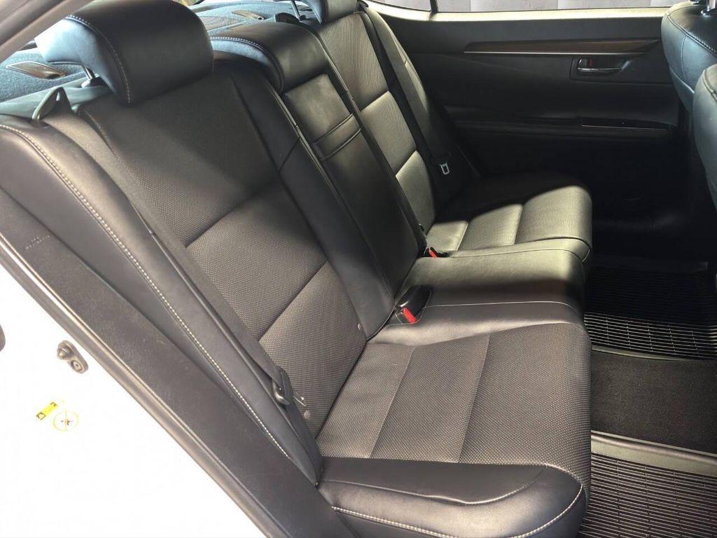 used 2016 Lexus ES 350 car, priced at $17,500