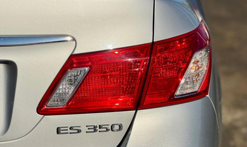 used 2009 Lexus ES 350 car, priced at $13,995
