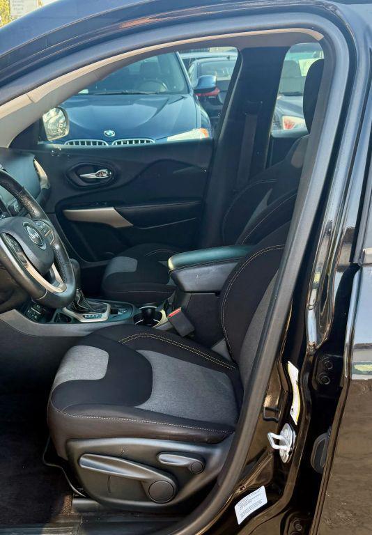 used 2017 Jeep Cherokee car, priced at $9,595