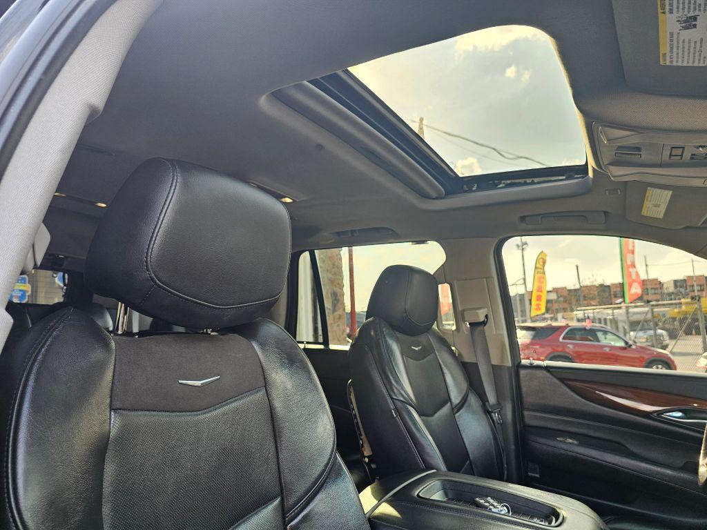 used 2020 Cadillac Escalade car, priced at $23,908